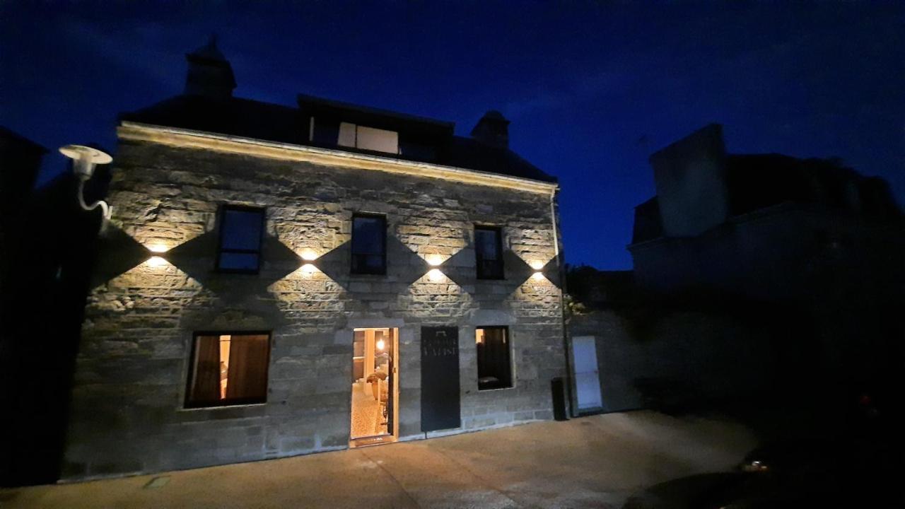La Petite Valise Otel Ploudalmézeau Dış mekan fotoğraf